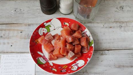 макароны с красной рыбой в соусе