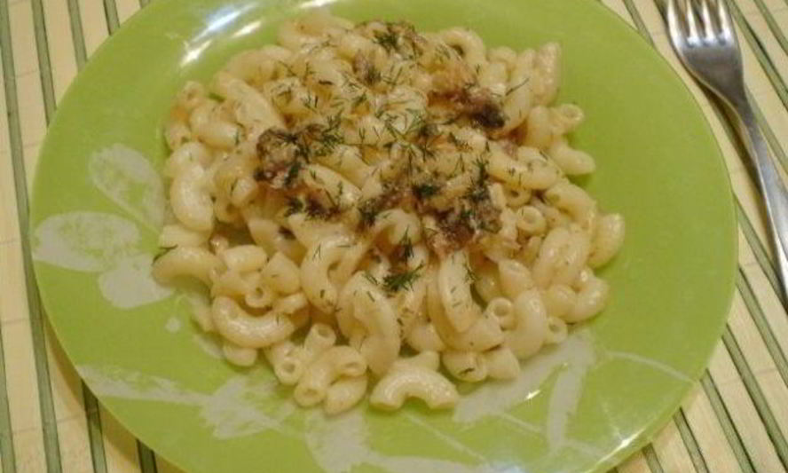 Рецепт макарон с рыбными консервами