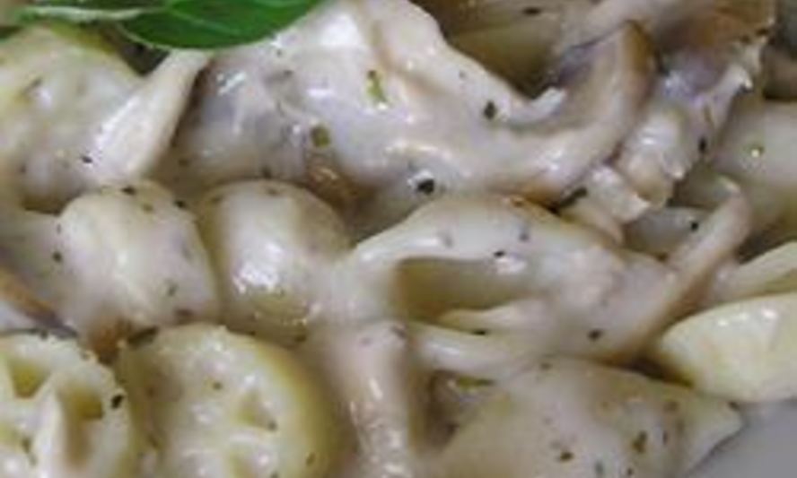 Рецепт макарон с соусом из кабачков и шампиньонов