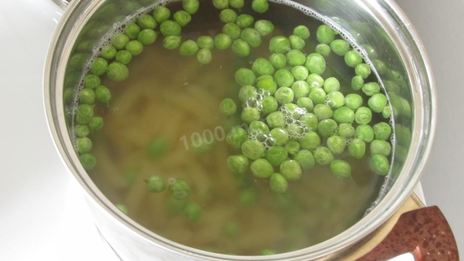 макароны с зеленым горошком и сыром