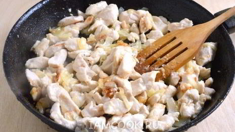 паста с курицей в сливочном соусе