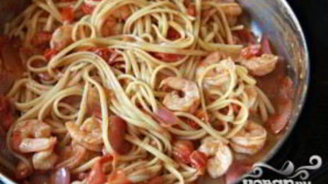 паста с помидорами черри и креветками