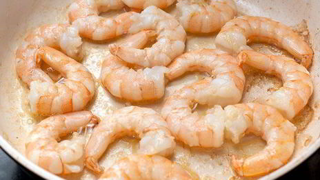 паста с семгой и креветками