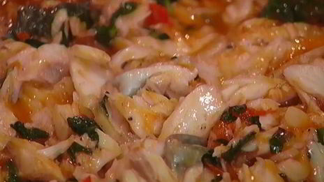 паста с сибасом и помидорами черри