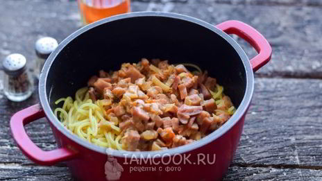 спагетти с ветчиной и сыром