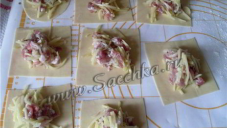 манты с рыбой и мясом