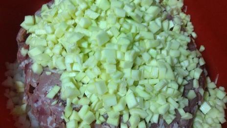 манты со свининой и тыквой