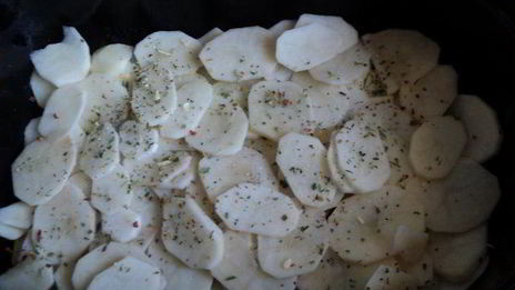 картофель с отбивными по-французски