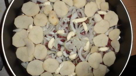 картошка с мясом по-французски