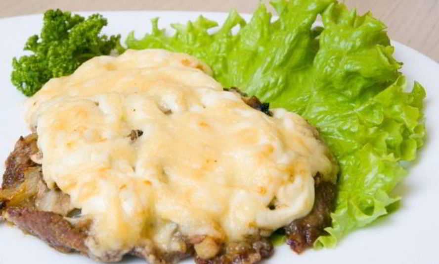 Рецепт мяса по-французски из говядины в мультиварке