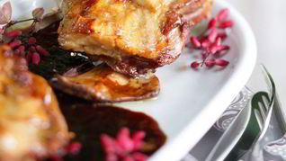 Баранья лопатка, тушенная в темном пиве