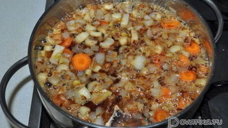 говядина, тушенная куском в квасе