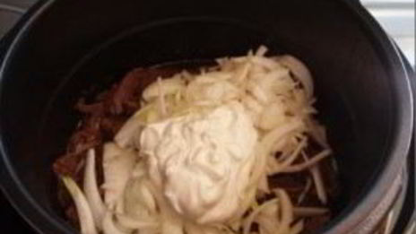 говядина в сливках в мультиварке