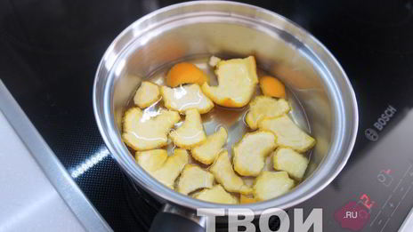 куриное филе в кокосовой стружке с апельсиновым соусом