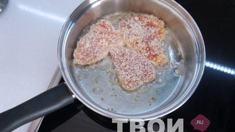 куриное филе в кокосовой стружке с апельсиновым соусом