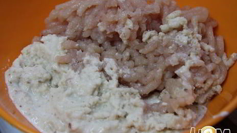 куриные биточки с квашеной капустой