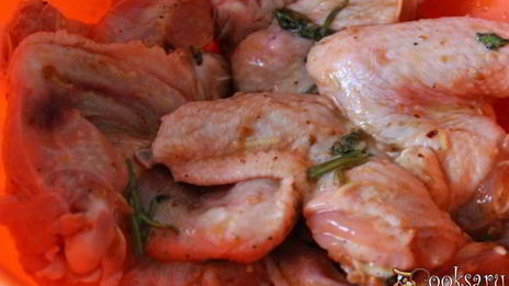 куриные крылышки, запеченные в мультипечи