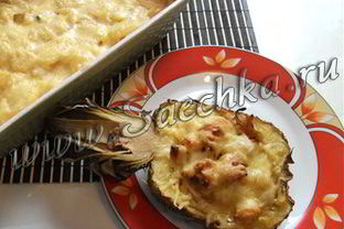 Курица в ананасе