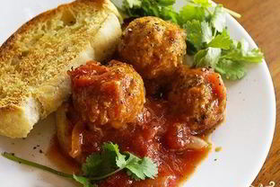 Мясные шарики в духовке