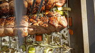 Свинина с черносливом