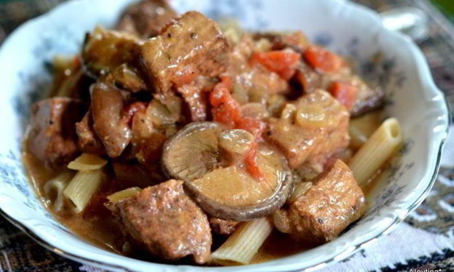 Рецепт свинины с паприкой и грибами шиитаке