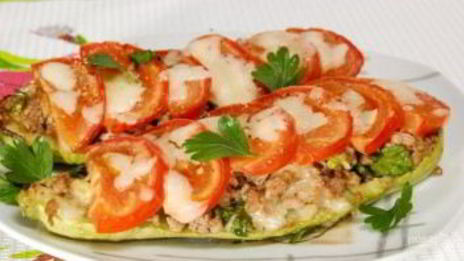 свиной фарш с кабачками в духовке