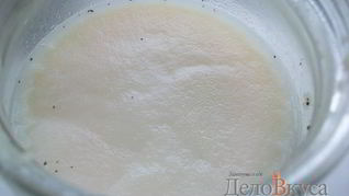 Свиной смалец с чесноком и черным перцем