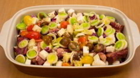 свиные ребрышки, запеченные с овощами