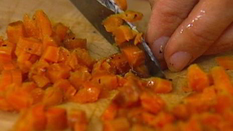 ньокки с морковью и оливками