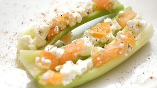 Фаршированный сельдерей