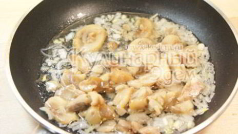 фасоль с грибами