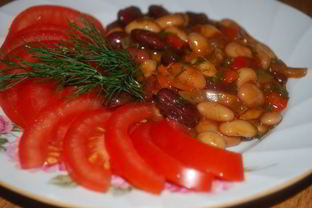 Фасоль в томате