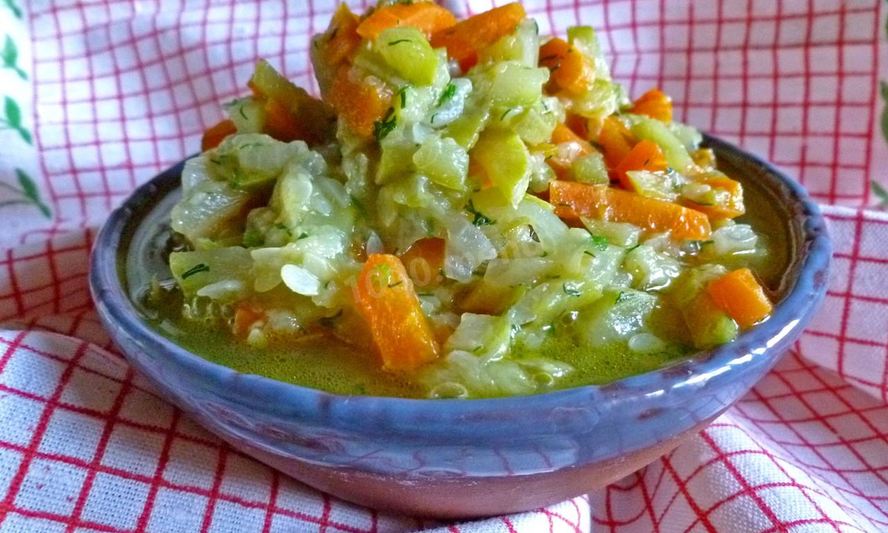 Рецепт кабачков тушеных с морковью и луком