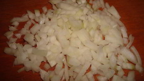 перцы фаршированные с беконом и сметанным соусом