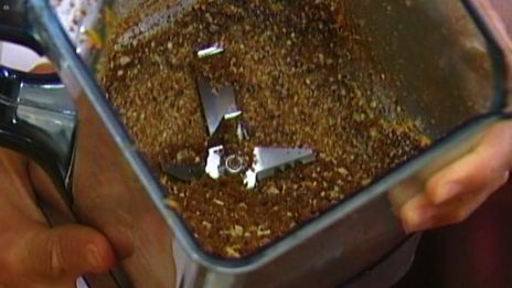 спаржа с ветчиной, запеченная в сухарях