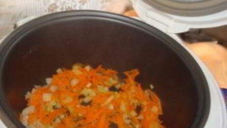 тушеная капуста с индейкой в мультиварке