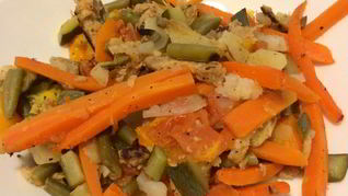 Тушеные овощи с соевым мясом