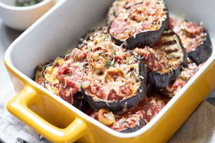 Жареные баклажаны с мясом и сыром