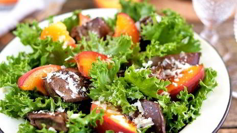 индюшиная печень с персиками