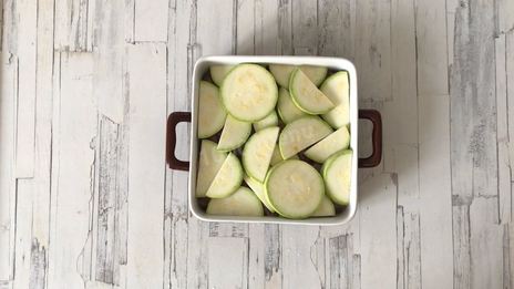 куриная печень с кабачками в духовке