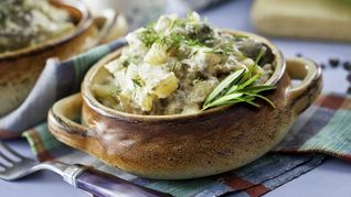 Куриная печень с картошкой в мультиварке