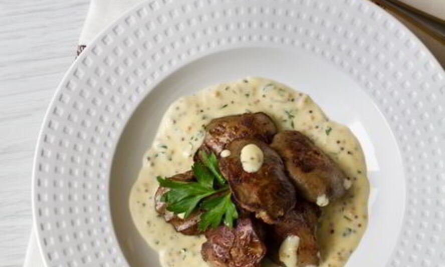 Рецепт куриной печени со сливочно-горчичным соусом