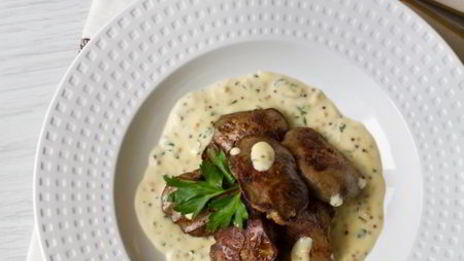 куриная печень со сливочно-горчичным соусом