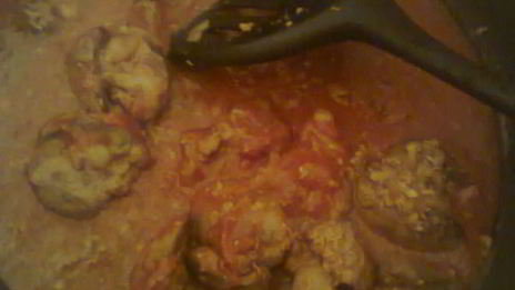 печень куриная, тушеная вином