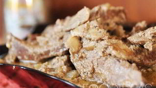 Свиная печень с грибами