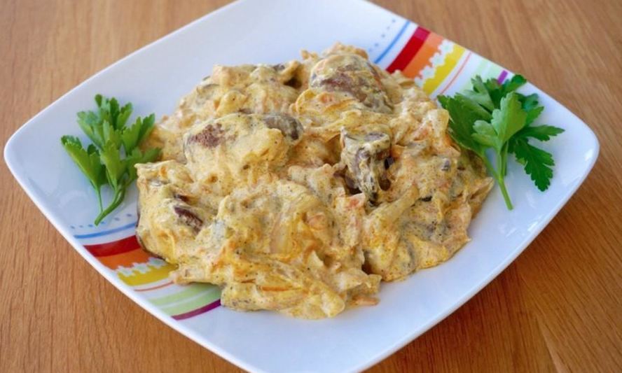 Рецепт утиной печени тушеной в сметане