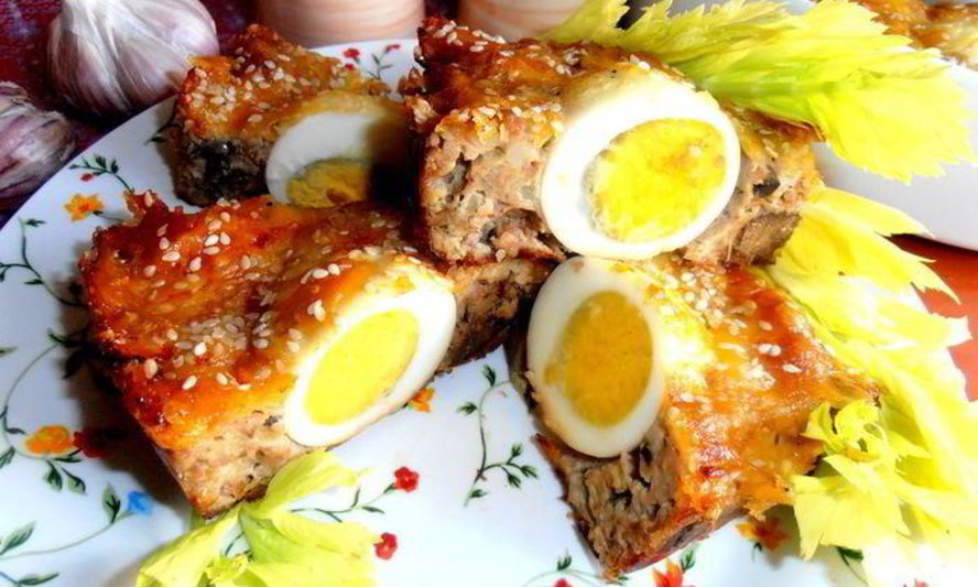 Рецепт воскресного мясного кольца с печенью и грибами