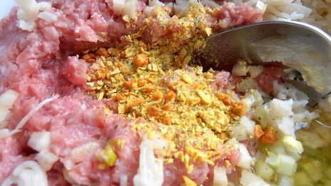 воскресное мясное кольцо с печенью и грибами