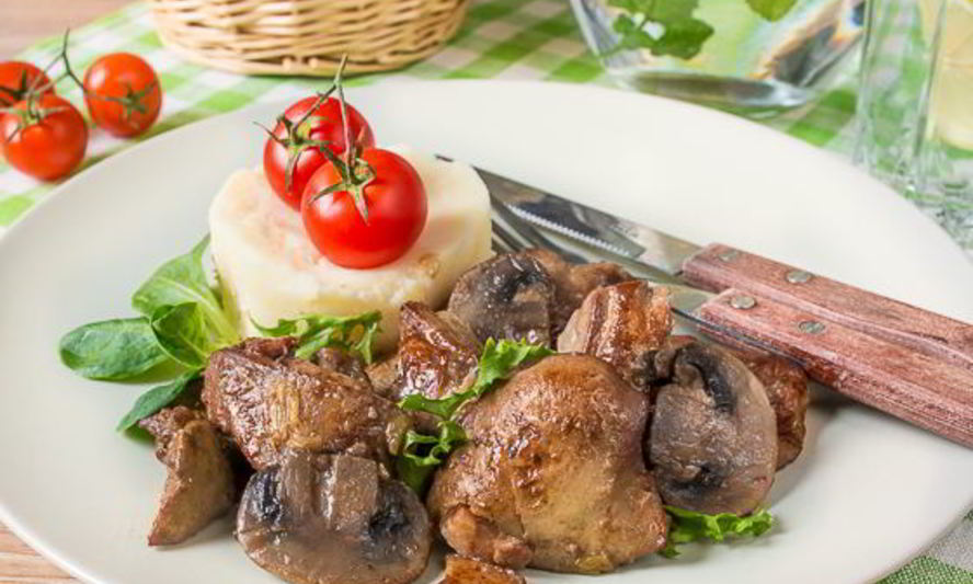 Рецепт жареной утиной печени с грибами