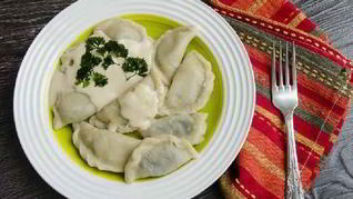 Пельмени с маринованными грибами